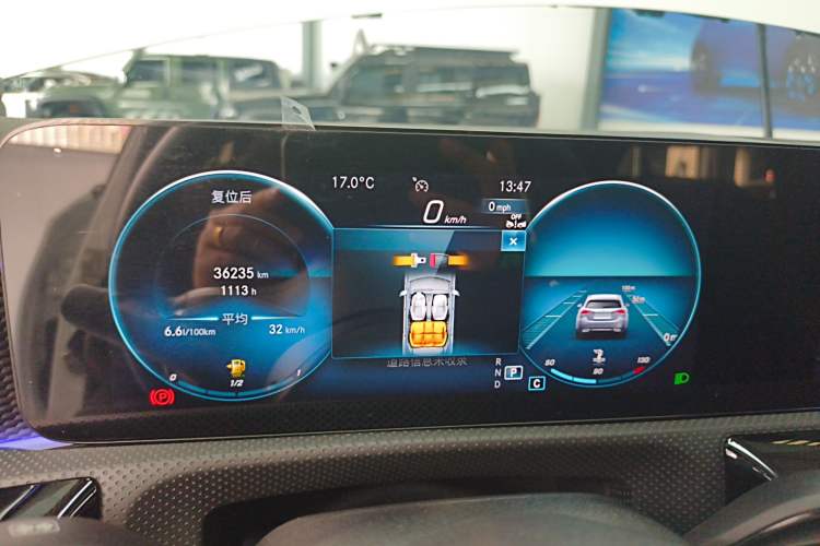 Used Mercedes-Benz A-Class 2022 Revised Version A 200 L Sport Sedan Fashionable Style Instrument Cluster