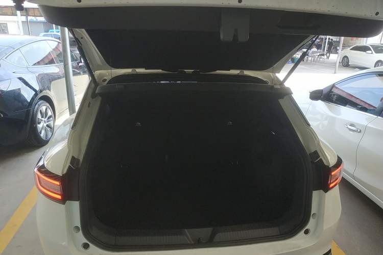 Used Volkswagen ID.4 X 2025 Smart Version Pure & Intelligent Enjoyment Edition
