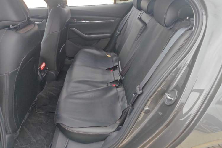 Used Mazda 3 Axela 2023 2.0L Automatic Zhiyao Edition