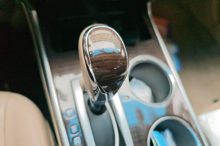 Used Nissan Teana 2013 2.0L XL Comfort Edition Gear Lever