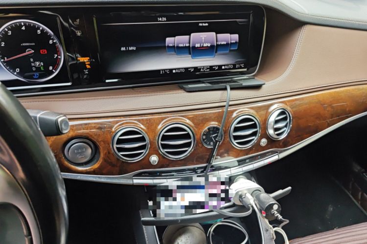 Used Mercedes-Benz S-Class 2014 S 320 L Luxury Model Audio And AC Panel