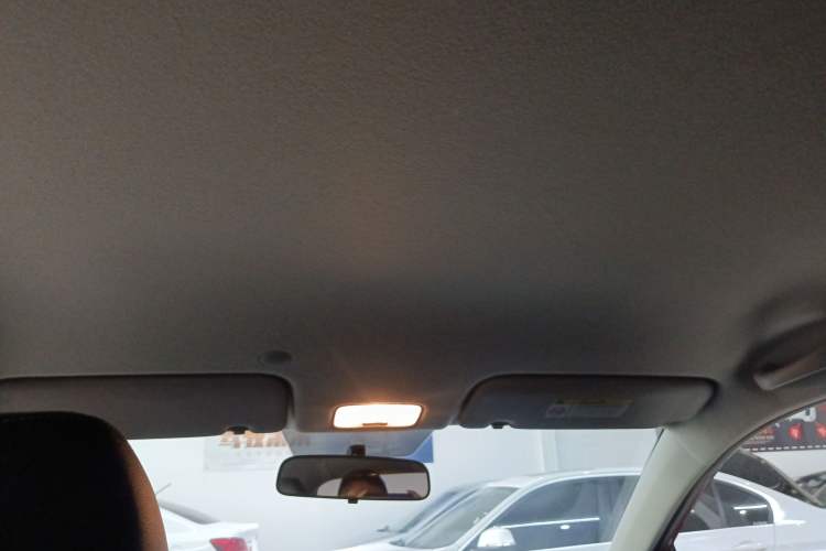 Used Kia kx1 Stonic 2019 1.4L Automatic Sport Edition China VI Headliner