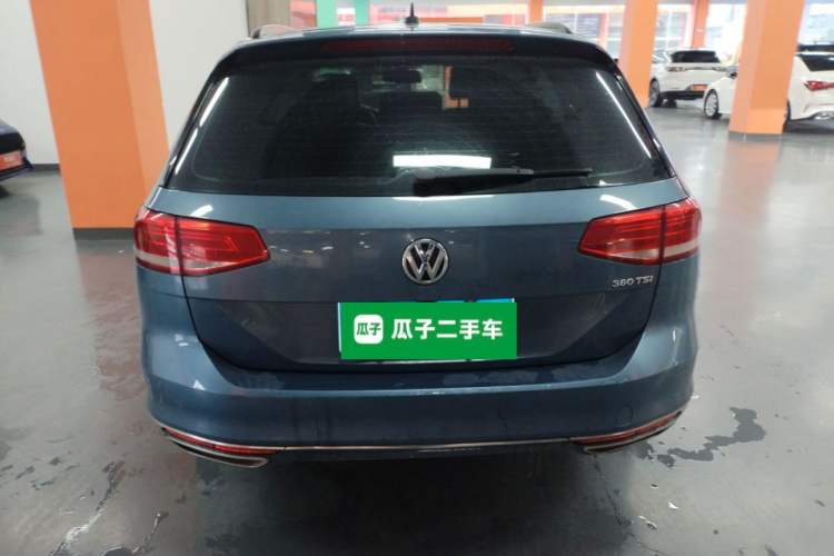 Used Volkswagen Variant 2018 380TSI Two-Wheel Drive Comfort Edition