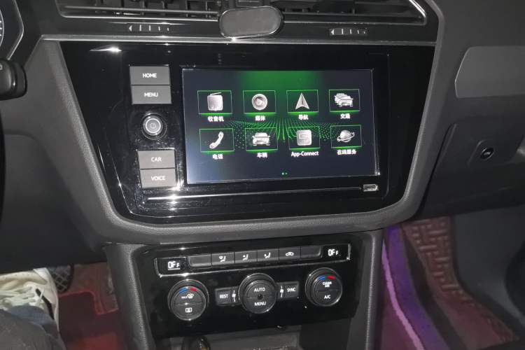 Used Volkswagen Tiguan L 2019 330TSI Automatic Two-Wheel Drive Panoramic Comfort Edition China V Standard
