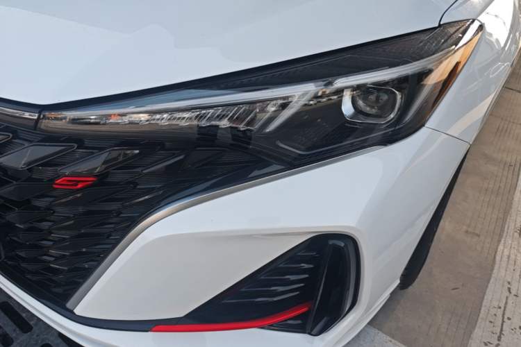 Used CHANGAN Eado 2025 PLUS 1.4T Dual-Clutch High-Energy Version