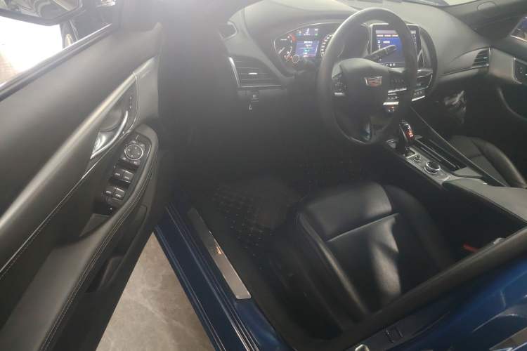 Used Cadillac CT5 2021 28T Luxury Model Driver Seat