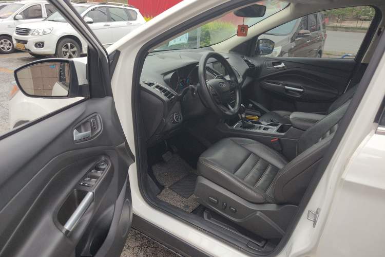 Used Ford Kuga 2017 EcoBoost 180 Four-Wheel Drive Luxury Wing Model
