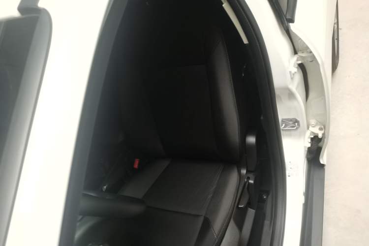 Used Ford Focus 2017 Hatchback 1.6L Automatic Comfort Plus SmartDrive Edition
