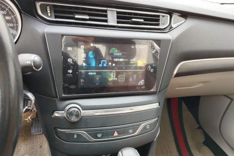 Used Peugeot 408 2014 1.8L Automatic Luxury Edition Audio And AC Panel