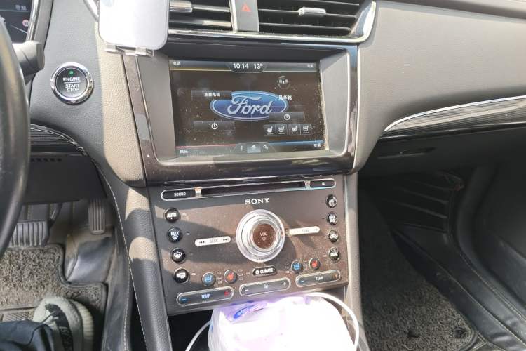 Used Ford Taurus 2015 EcoBoost 245 Luxury Model
