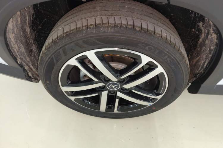 Used BYD Song L DM-i 2024 112 km Beyond Edition Right Rear Wheel Hub
