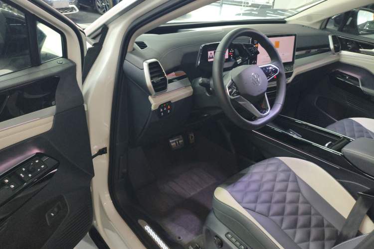 Used Volkswagen ID.6 CROZZ 2022 Long-Range PRO Edition