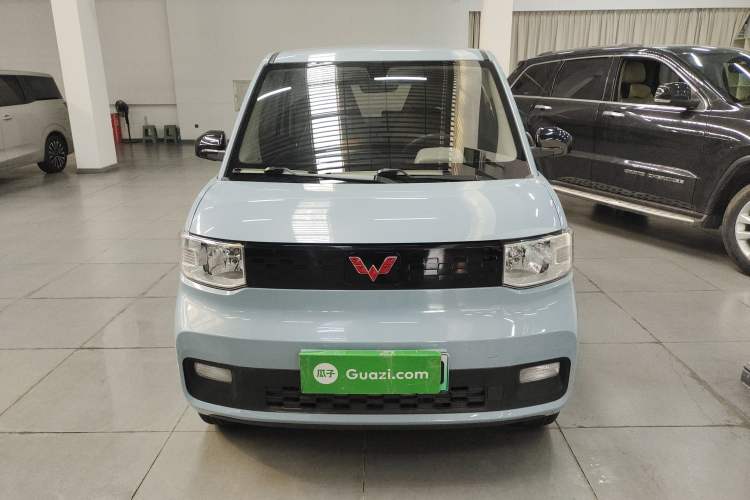Used Wuling Hongguang MINIEV 2022 Easy Version Lithium Iron Phosphate
