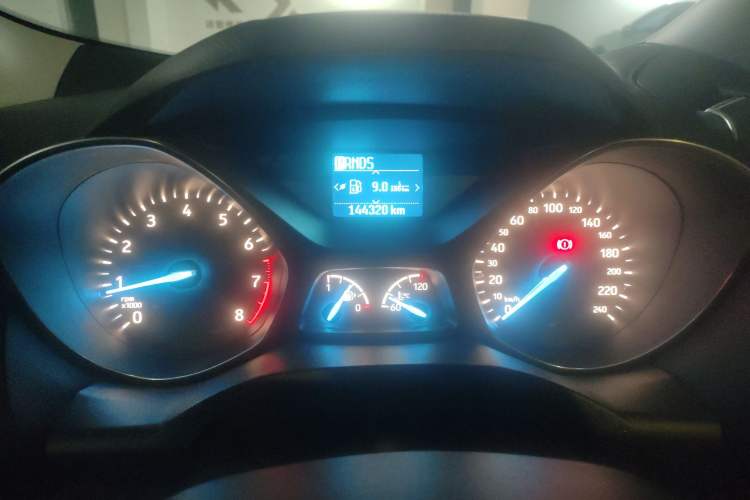 Used Ford Kuga 2017 EcoBoost 180 Two-Wheel-Drive Elite Trim Instrument Cluster