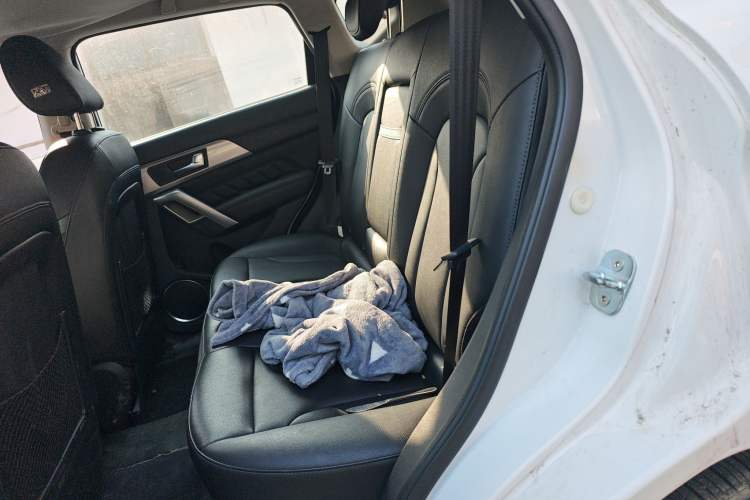 Used Haval H2 2016 Red Label 1.5T Automatic Two-Wheel Drive Elite Model
