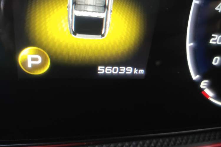 Used Geely Auto Haoyue 2020 1.8TD DCT Luxury Model 5 Seats Odometer Close Up