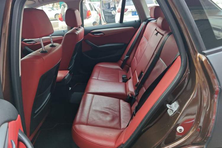 Used BMW X1 2014 xDrive20i Sports Design Package Left Rear Seat