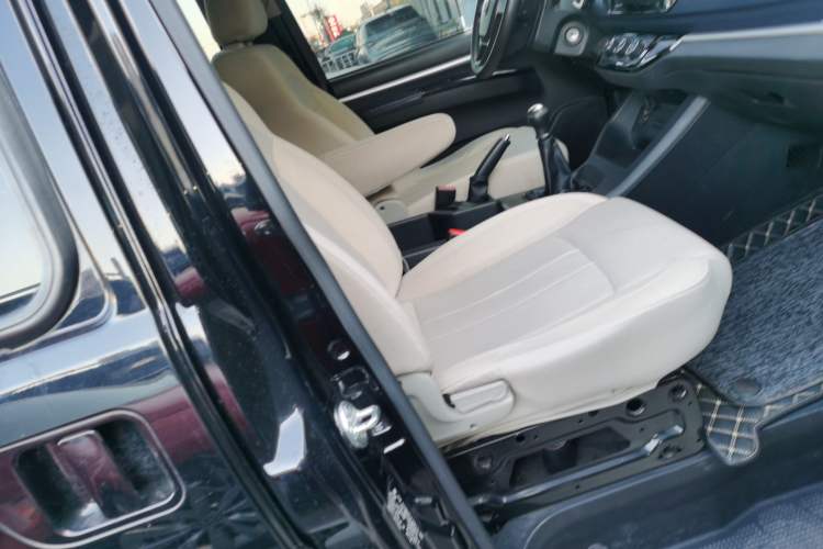 Used FORTHING Lingzhi 2020 M5L 1.6L Utility Model