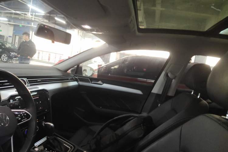 Used Volkswagen Magotan 2025 Zhongxiang Version 280TSI DSG Comfort Edition