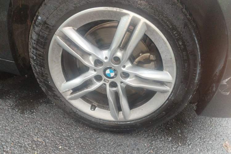 Used BMW 2 Series Gran Tourer 2019 220i Luxury Sports Package Exterior 7