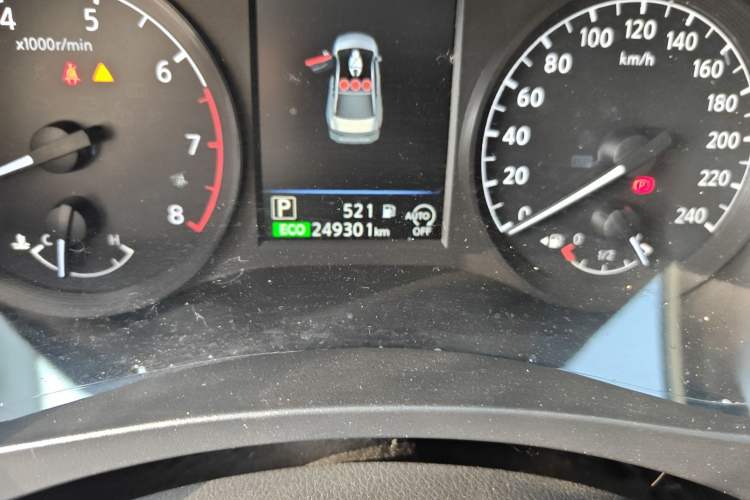 Used Nissan Teana 2021 2.0L XL Comfort Edition Odometer Close Up