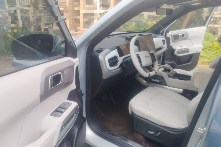 Used Formula Leopard Titanium 3 2025 501KM All-Wheel Drive Intelligent Driving Ultra Version
