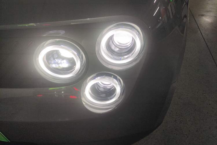 Used firefly 2025 Free Edition
