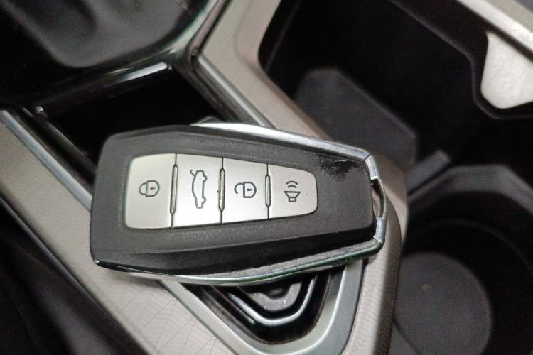 Used Geely Auto Emgrand 2022 4th Generation 1.5L CVT Luxury Model
