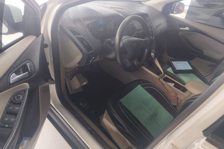 Used Ford Focus 2017 Sedan 1.6L Automatic Comfort Plus SmartDrive Edition