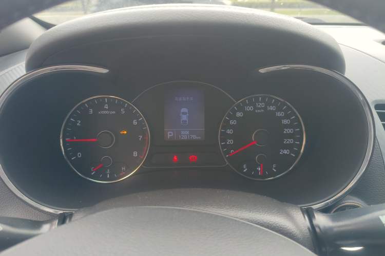 Used Kia K3 2015 1.6L Automatic GLS
