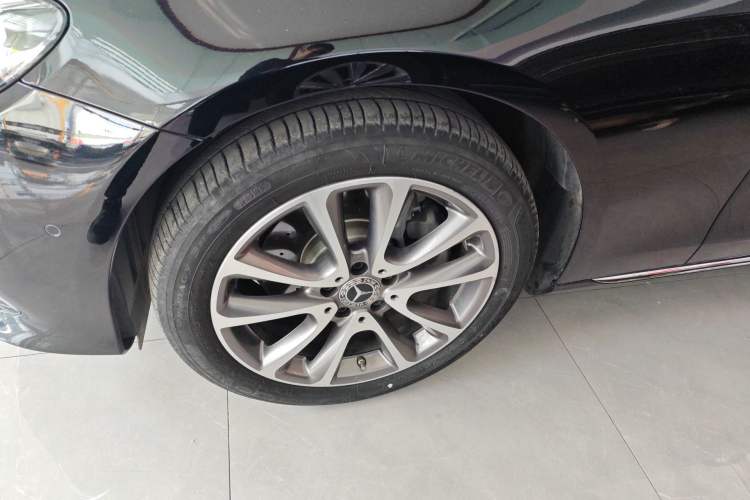 Used Mercedes-Benz E-Class 2019 E 260 L 4MATIC