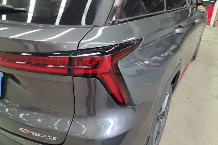 Used CHANGAN CS75 PLUS 2022 2nd Generation 1.5T Automatic Prestige Version Exterior 1