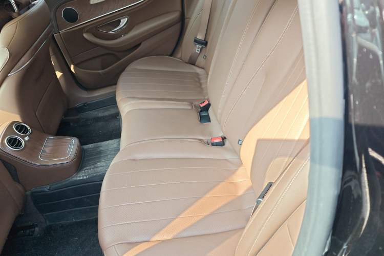 Used Mercedes-Benz E-Class 2023 Updated E 300 L Fashion Edition