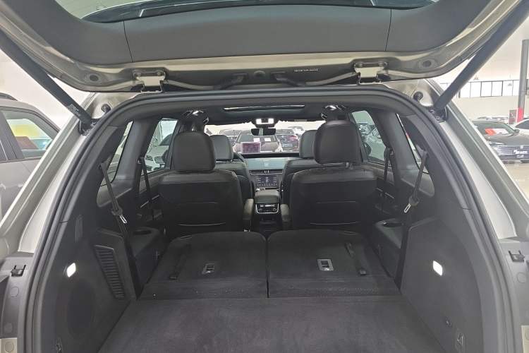 Used Li Auto ONE 2020 Extended-Range 6-Seater Version Trunk