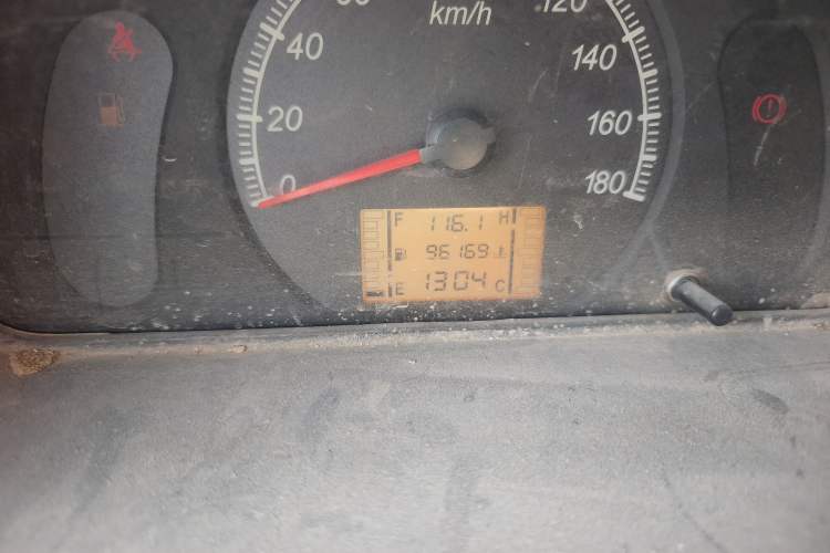 Used Wuling Zhiguang 2013 1.0L Practical Version