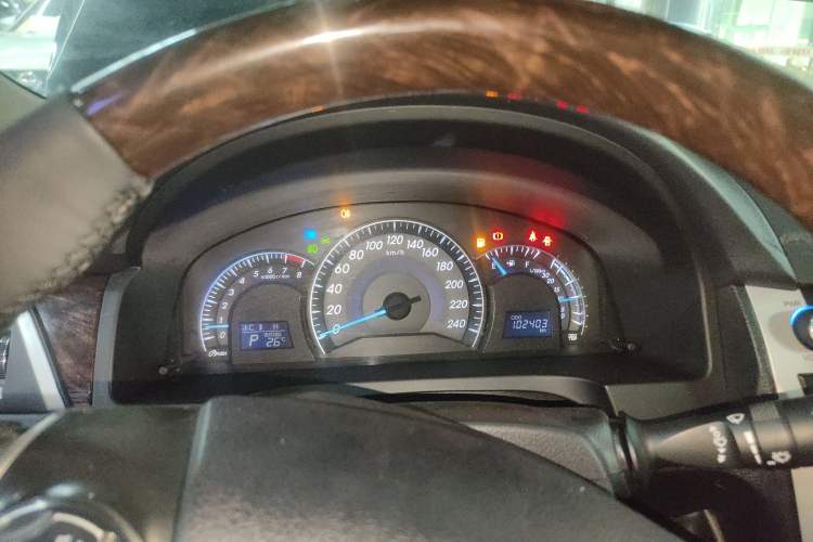 Used Toyota Camry 2015 2.0G Premier Edition