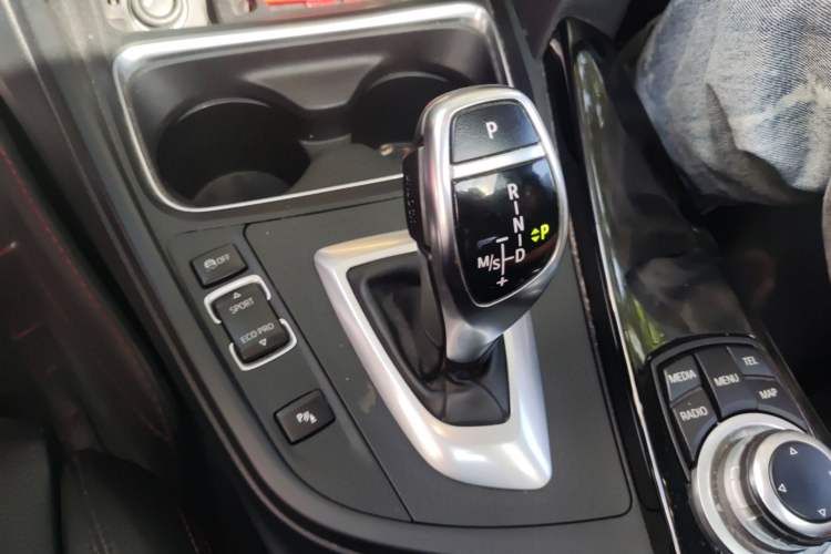 Used BMW 3 Series 2013 Facelifted 328i Sport Design Package
