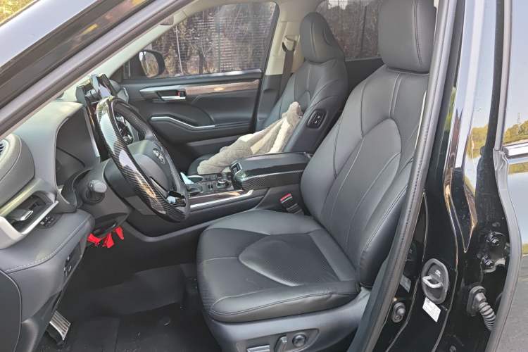 Used Toyota Highlander 2024 380T Four-Wheel Drive Prestige Version 7 Seats
