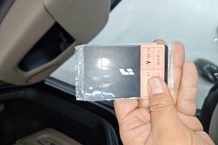 Used Li Auto i8 2025 Model Standard Version Interior 1