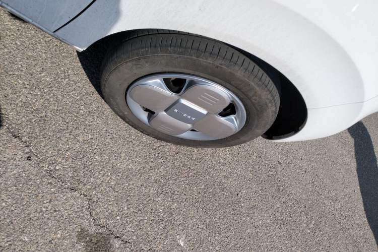 Used Geely Galaxy Panda 2024 Panda Mini 200km Endurance Bear