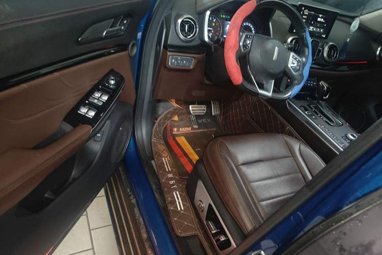 Used Wey VV5 2017 2.0T Ultra-Luxury Version
