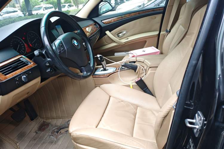 Used BMW 5 Series 2010 530Li Luxury Model Left Front Seat