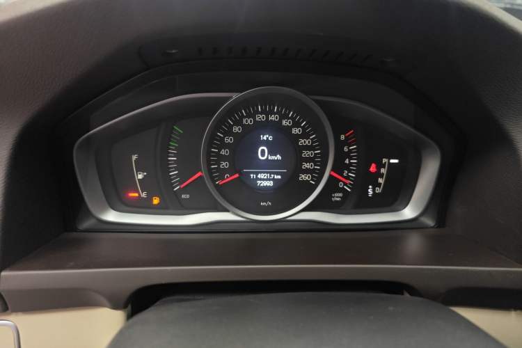 Used Volvo S60 2014 S60L 2.0T Zhiyuan Edition