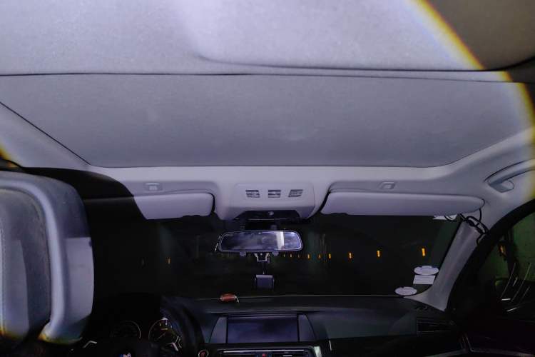 Used BMW 5 Series 2013 535Li Leading Model
