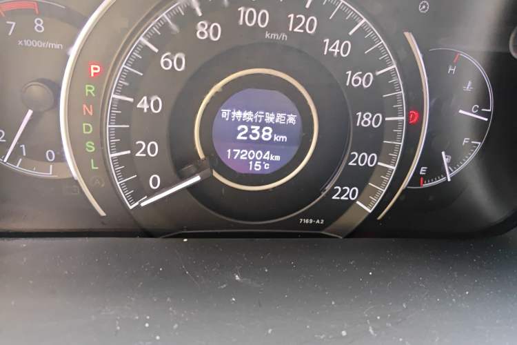 Used Honda CR-V 2015 2.4L two-wheel drive luxury version