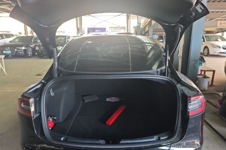 Used Tesla Model 3 2022 Rear-Wheel-Drive Version Trunk