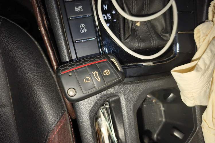 Used Volkswagen Bora 2020 1.5L Automatic Elite Version Vehicle Key