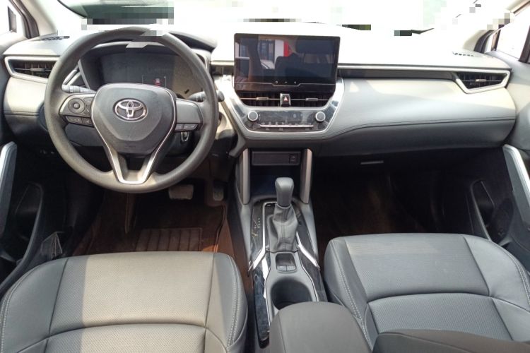 Used Toyota FRONTLANDER 2024 2.0L CVT Elite Edition