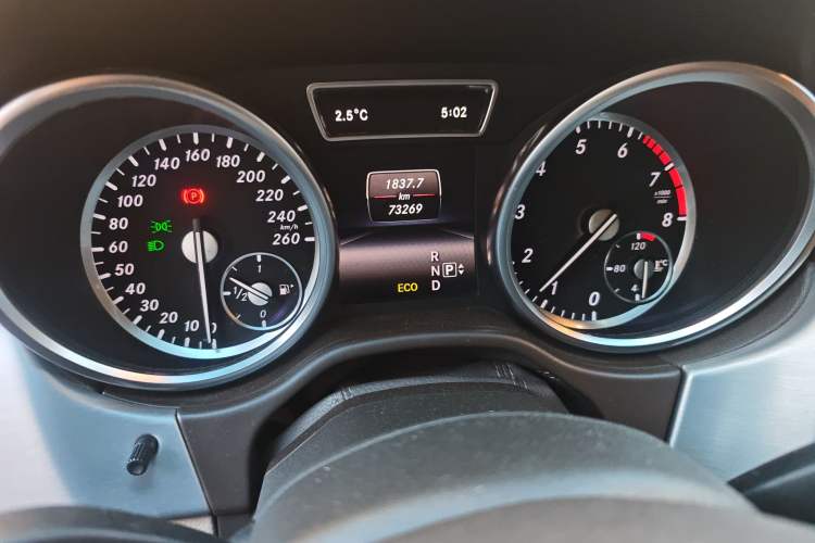 Used Mercedes-Benz M-Class 2015 ML 320 4MATIC
