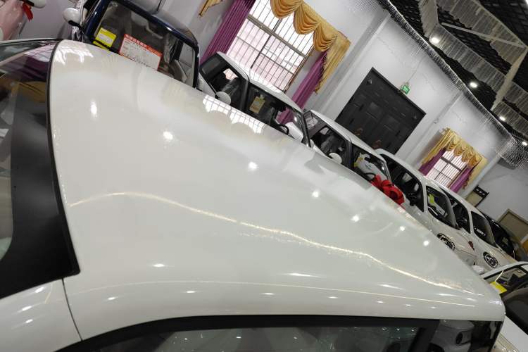 Used Know Beans Rainbow 2024 First Clear Edition Roof